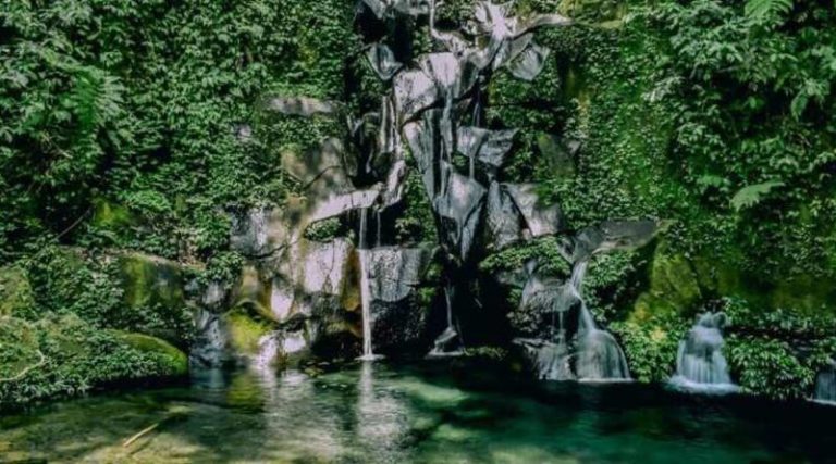 Air-Terjun-Siluman-730x400 (1)