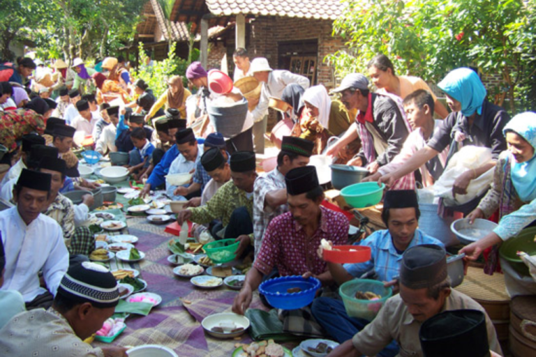 Tradisi Masyarakat Indonesia Menyambut Bulan Ramadan