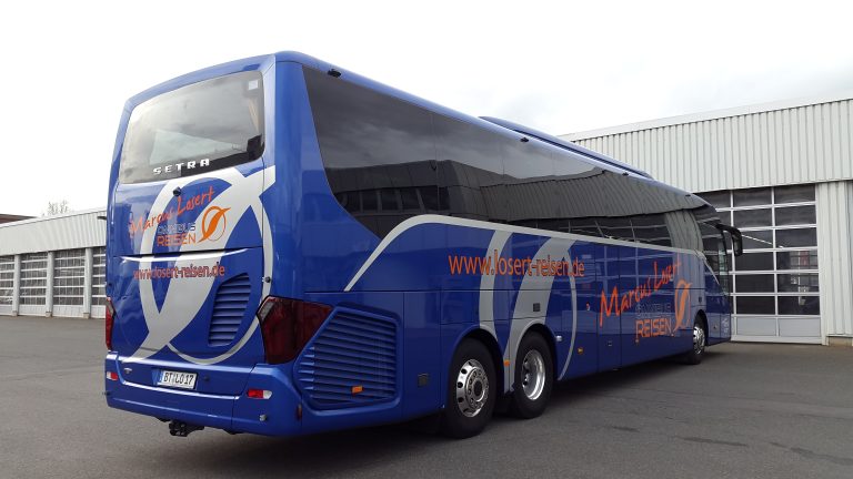 bus-2546383