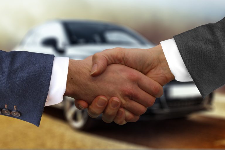 handshake-4011416